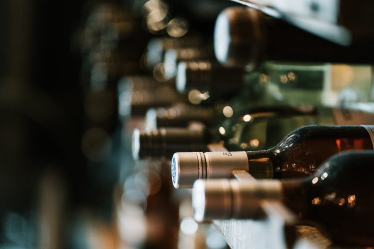 Śledzenie partii produkcyjnych w branży napojów alkoholowych